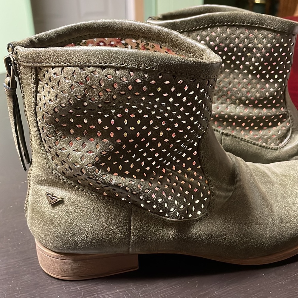 Roxy booties - Picture 3 of 5